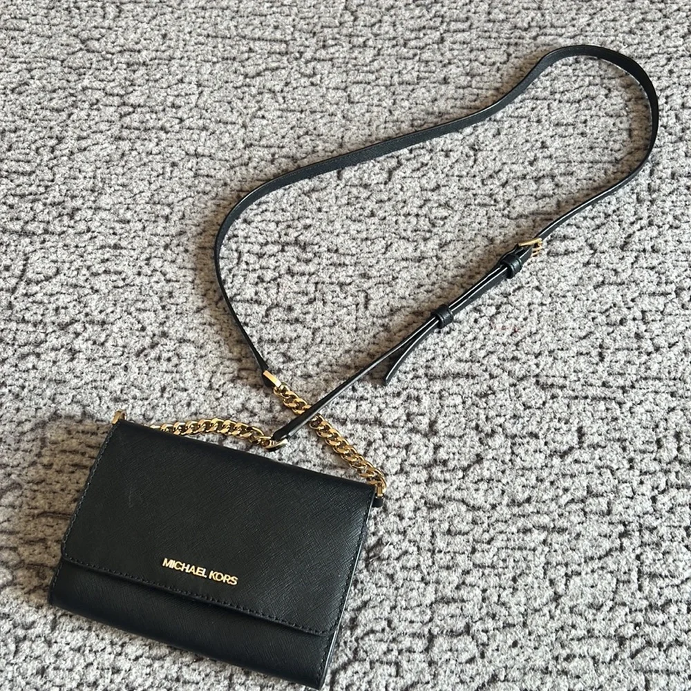 Michael Kors Crossbody Black Purse - Picture 15 of 16